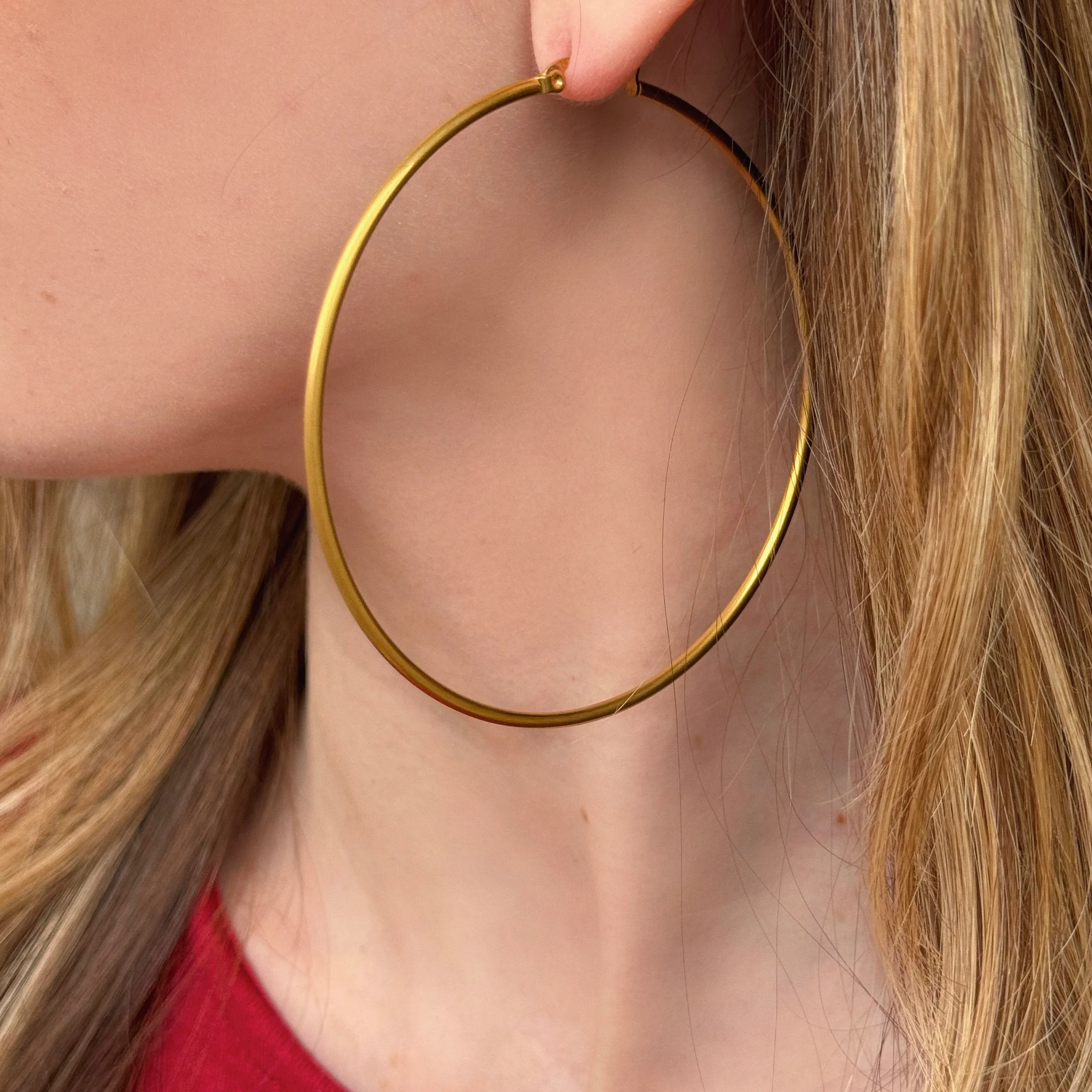 70MM GOLD THIN HOOP earrings - Image 2