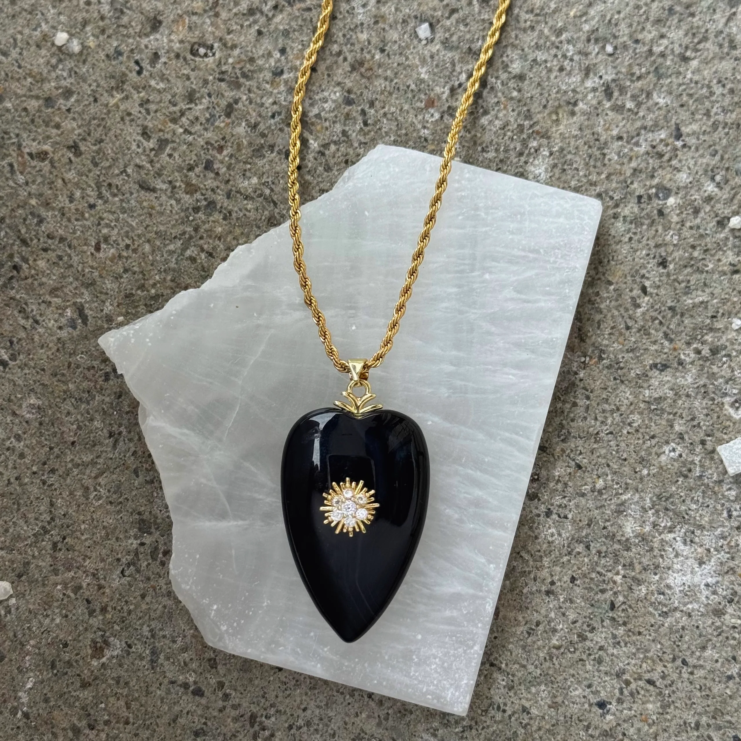 BLACK OBSIDIAN HEART necklace