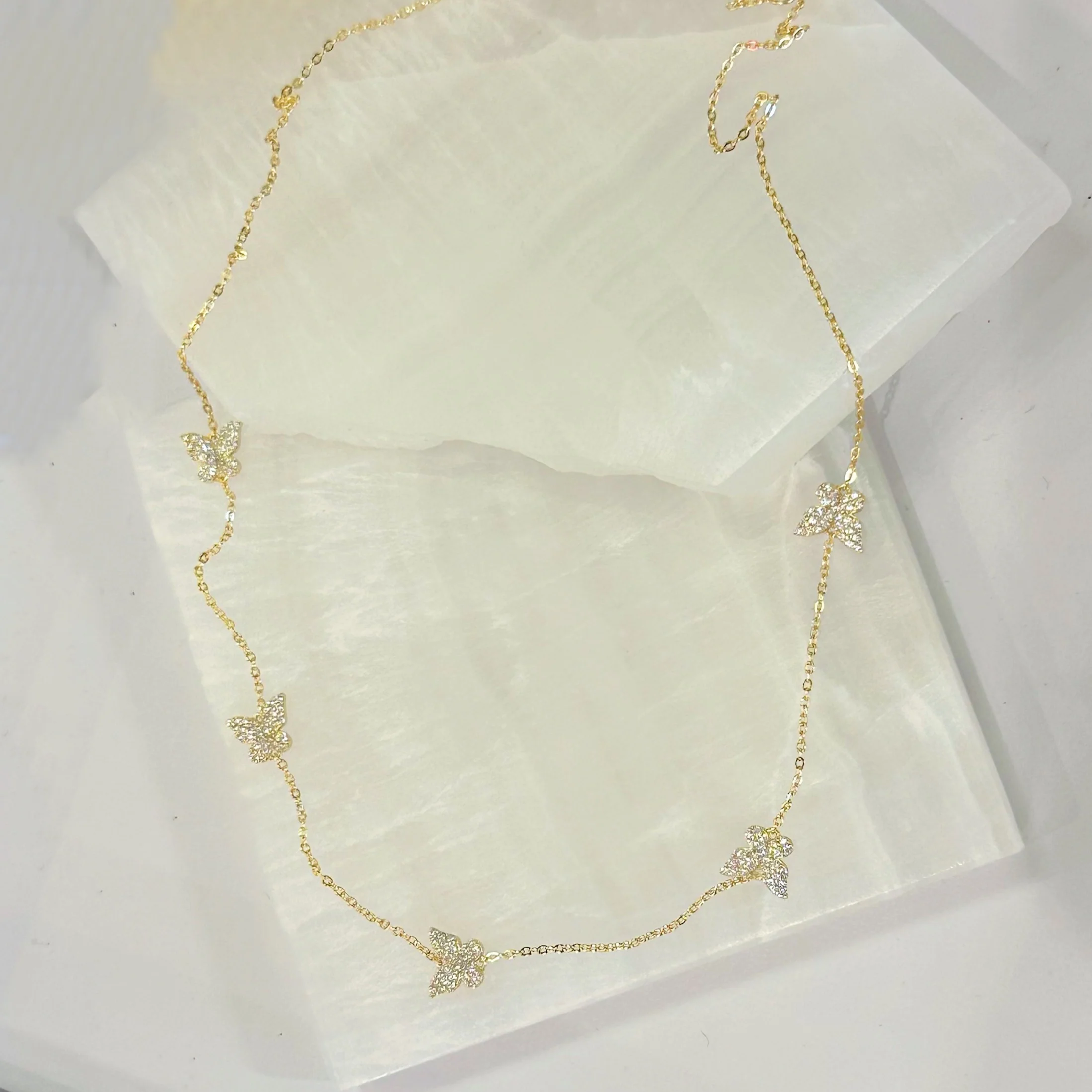 BUTTERFLY BY THE YARD necklace