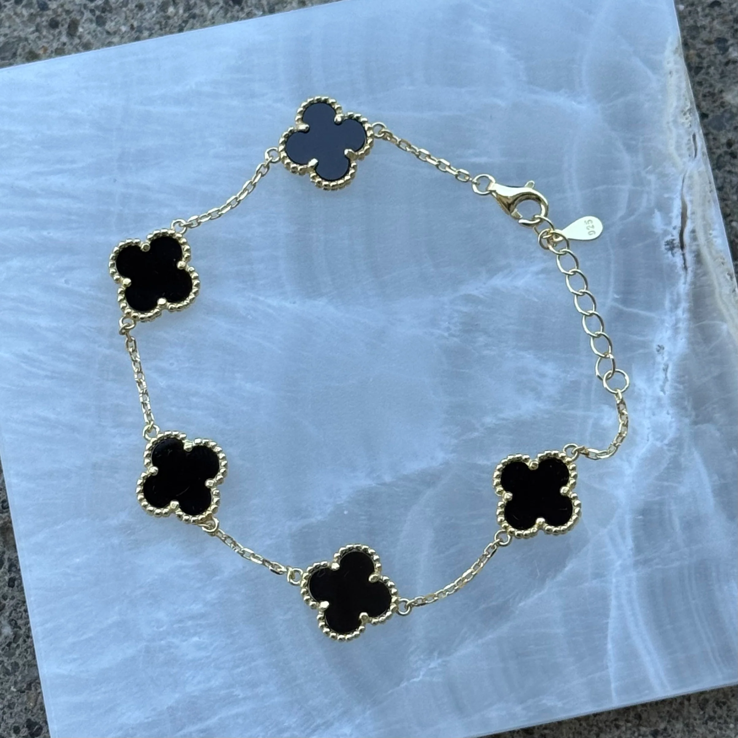GOLD BLACK FLORA bracelet