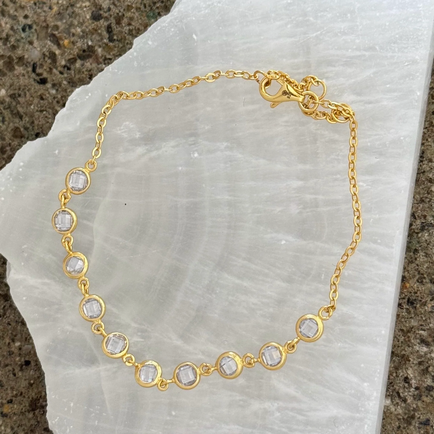 GOLD DIAMOND CUT CRYSTAL BEZEL DAINTY bracelet