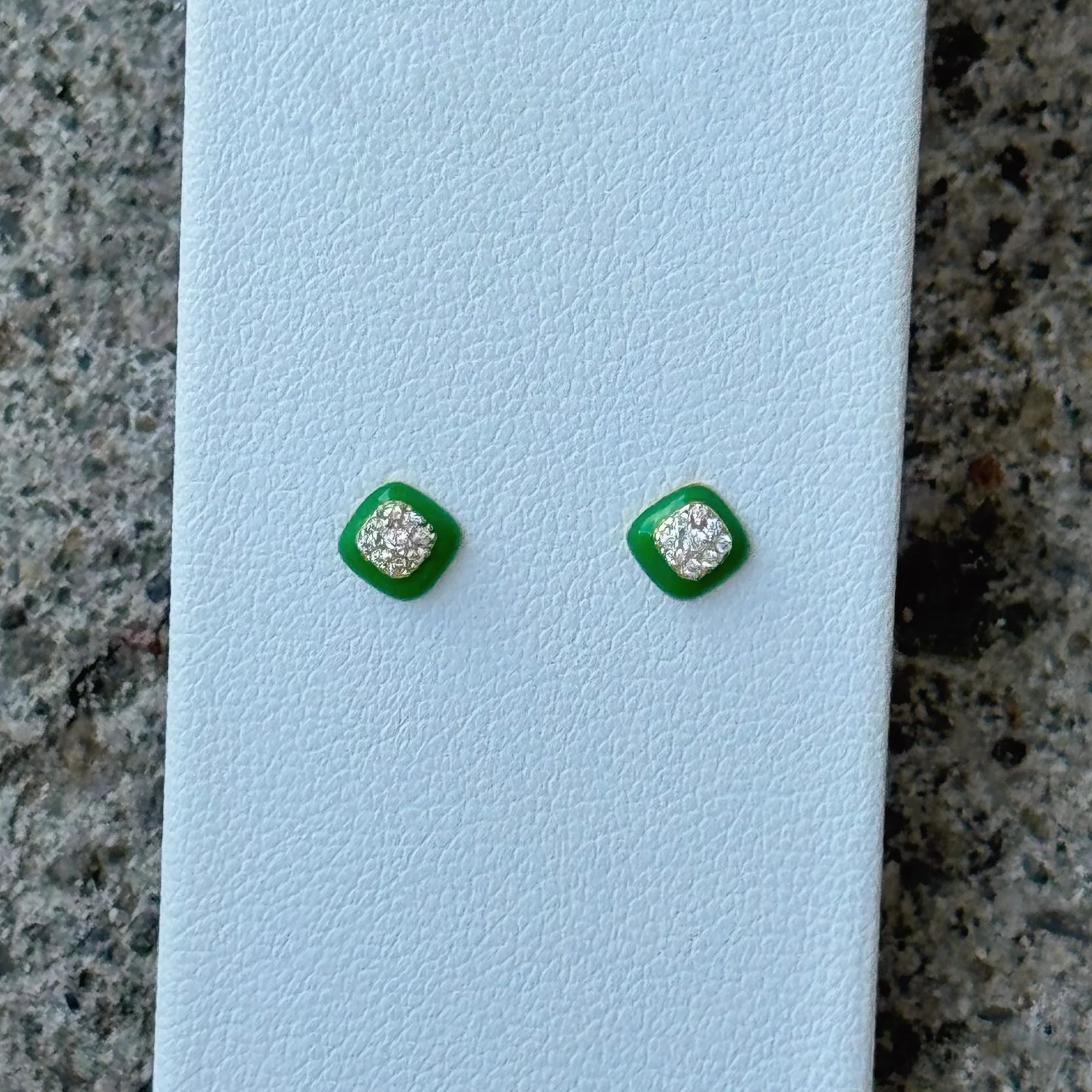 GOLD CRYSTAL GREEN ENAMEL STUD earrings