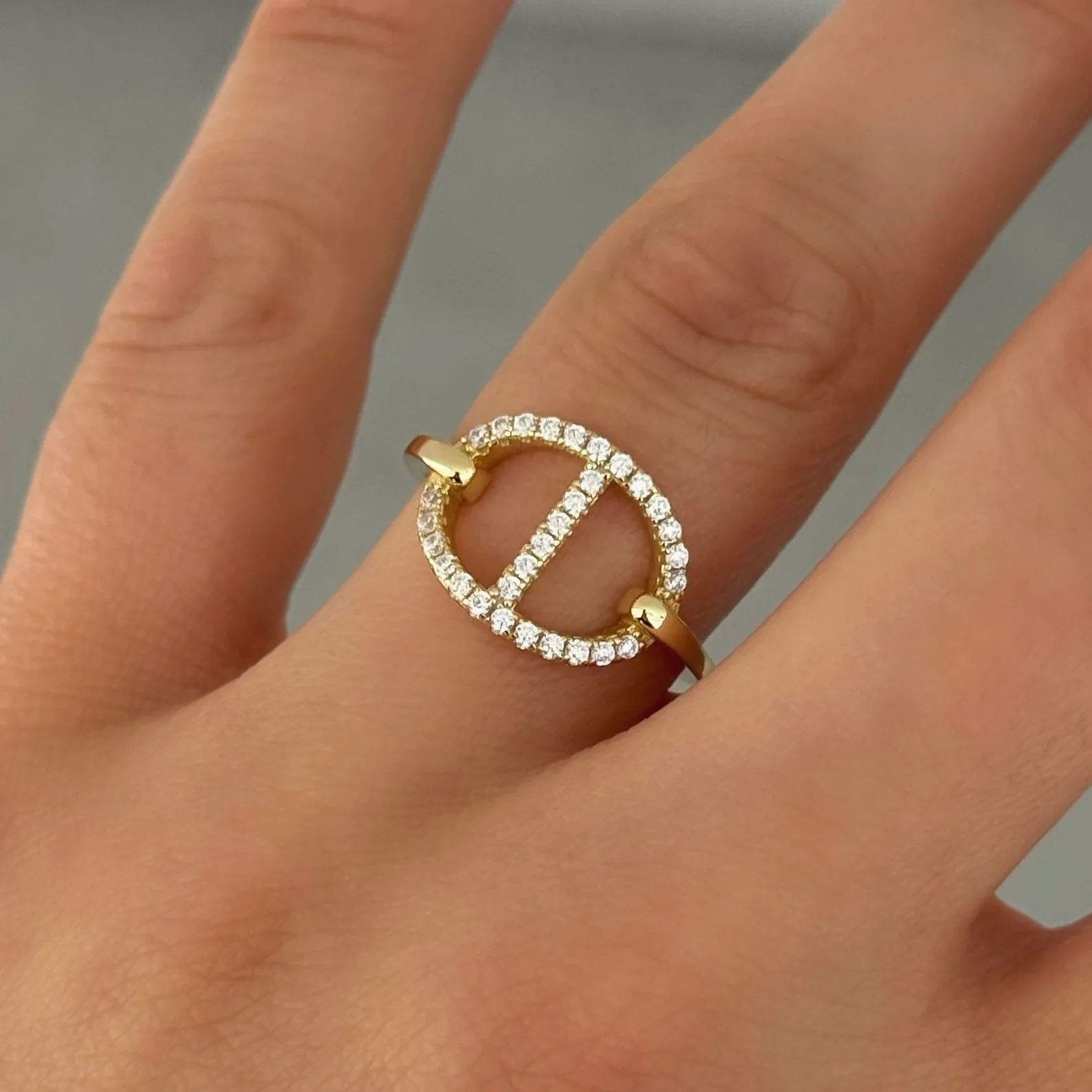 GOLD CRYSTAL MARINER ring