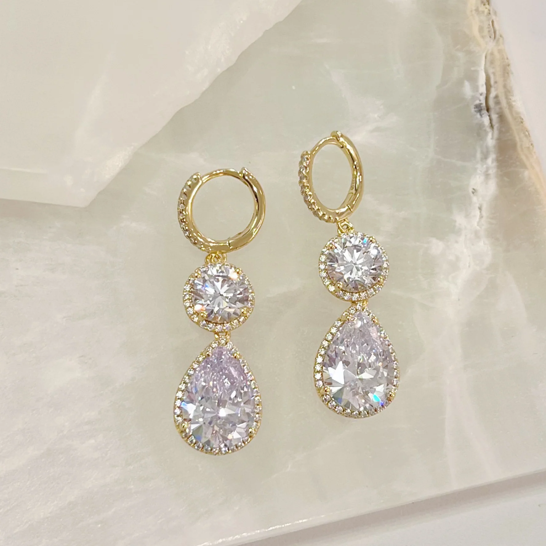 GOLD DOUBLE CRYSTAL TEARDROP earrings