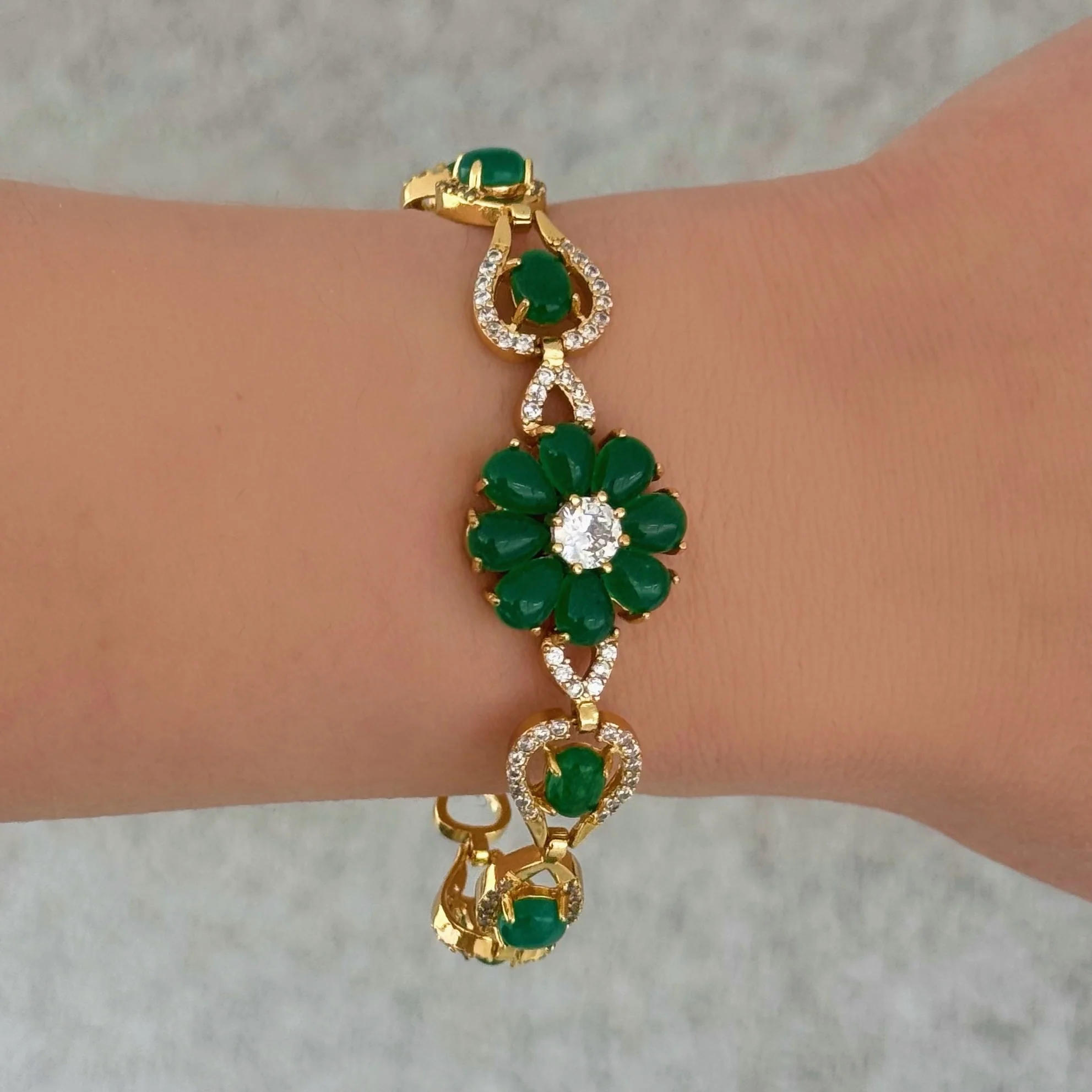 GOLD FLORIBETH GREEN JADE bracelet