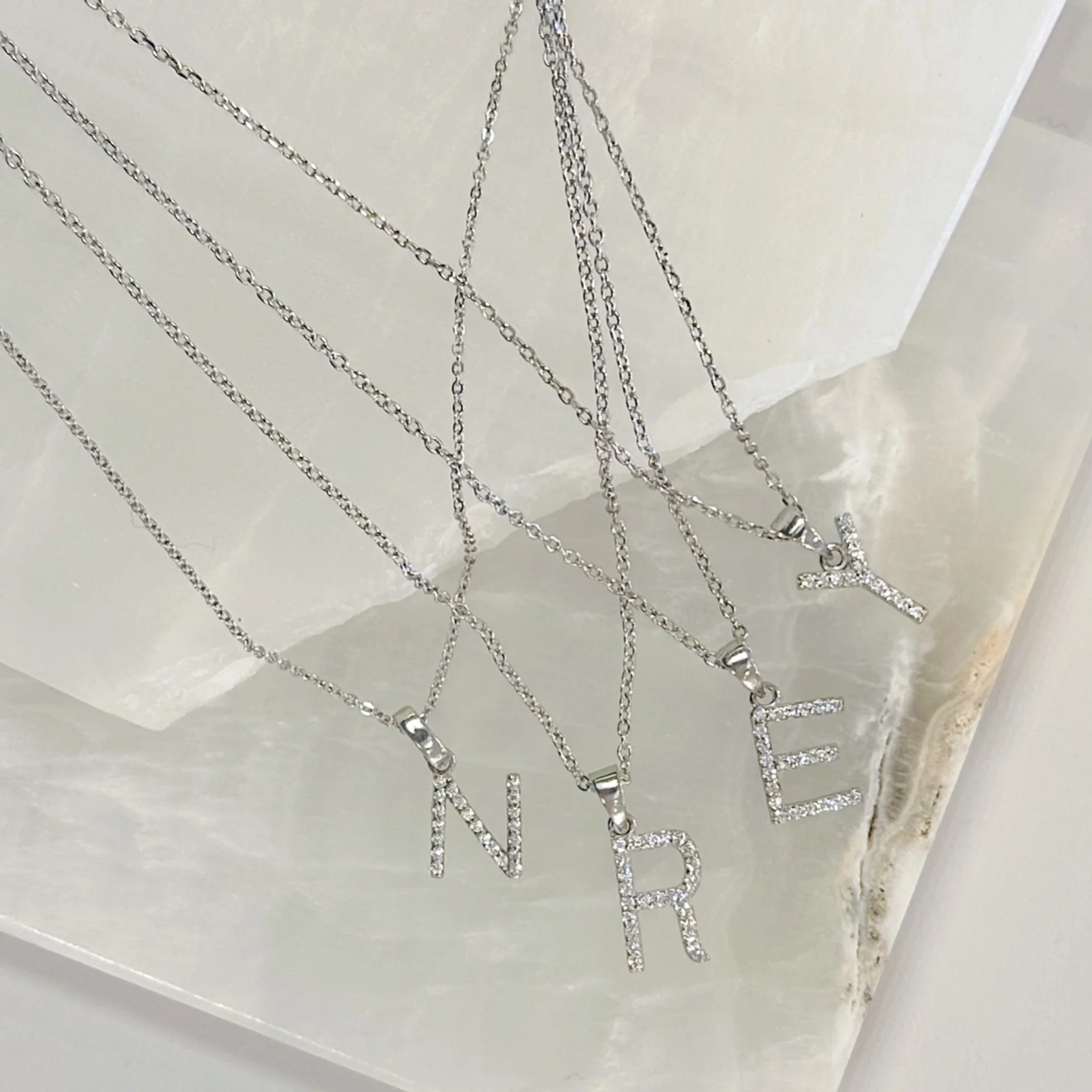 SILVER SIMPLE CRYSTAL INITIAL MINI necklace